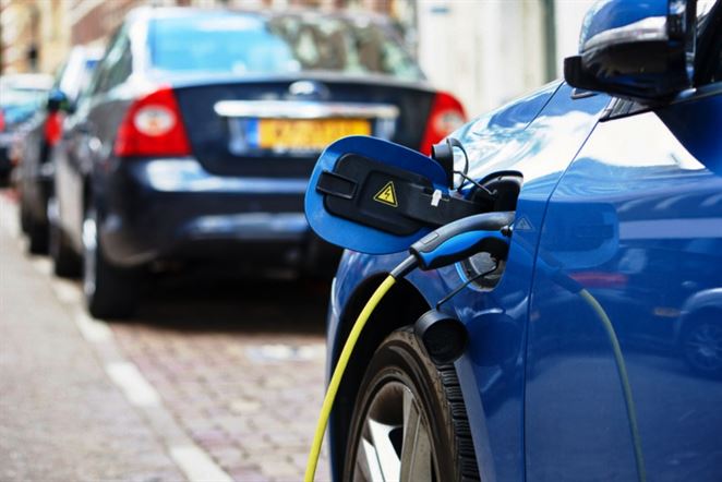 Úrady budú povinné zohľadňovať zelené kritériá aj pri obstarávaní automobilov 